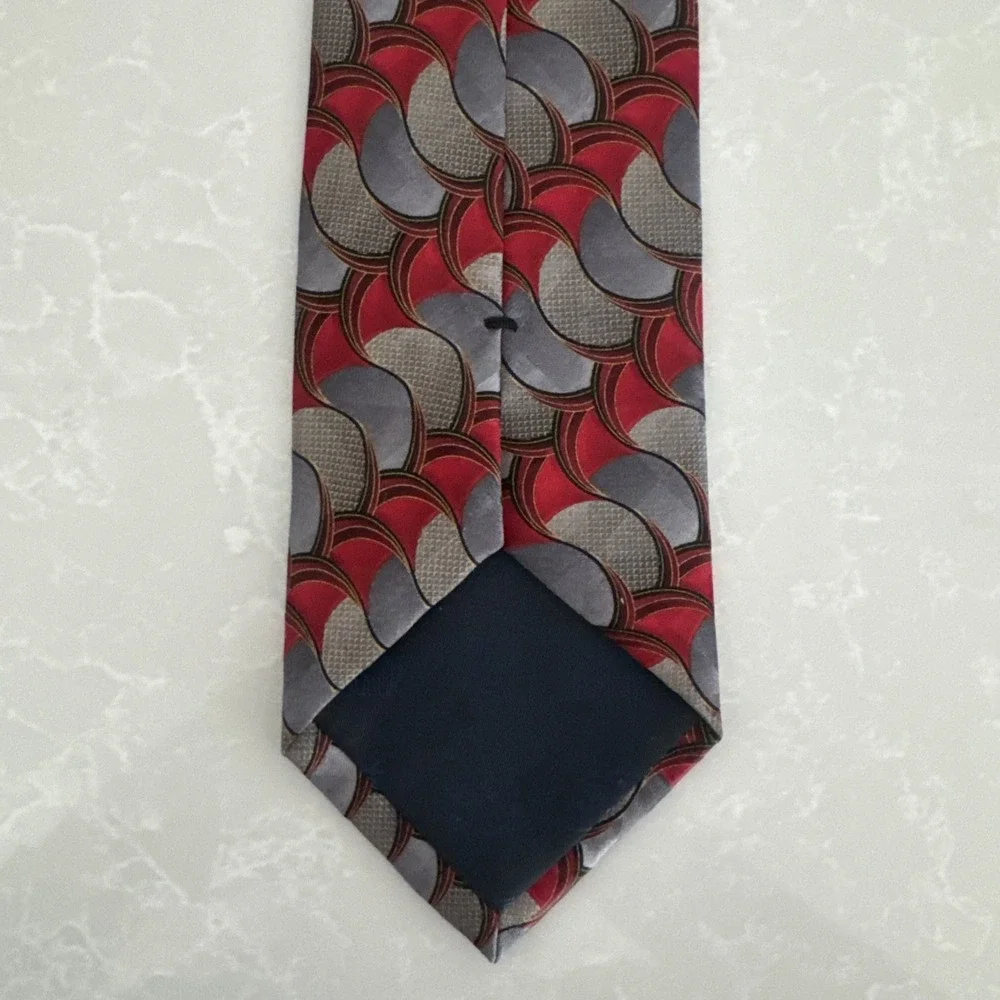 Jos. A. Bank  Silk‎ Geometric Tie Red Gray
